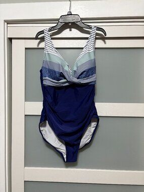 EoMenie One Piece Swimsuit  Navy & Green  V Front Bathing Suit Ladies size L NEW